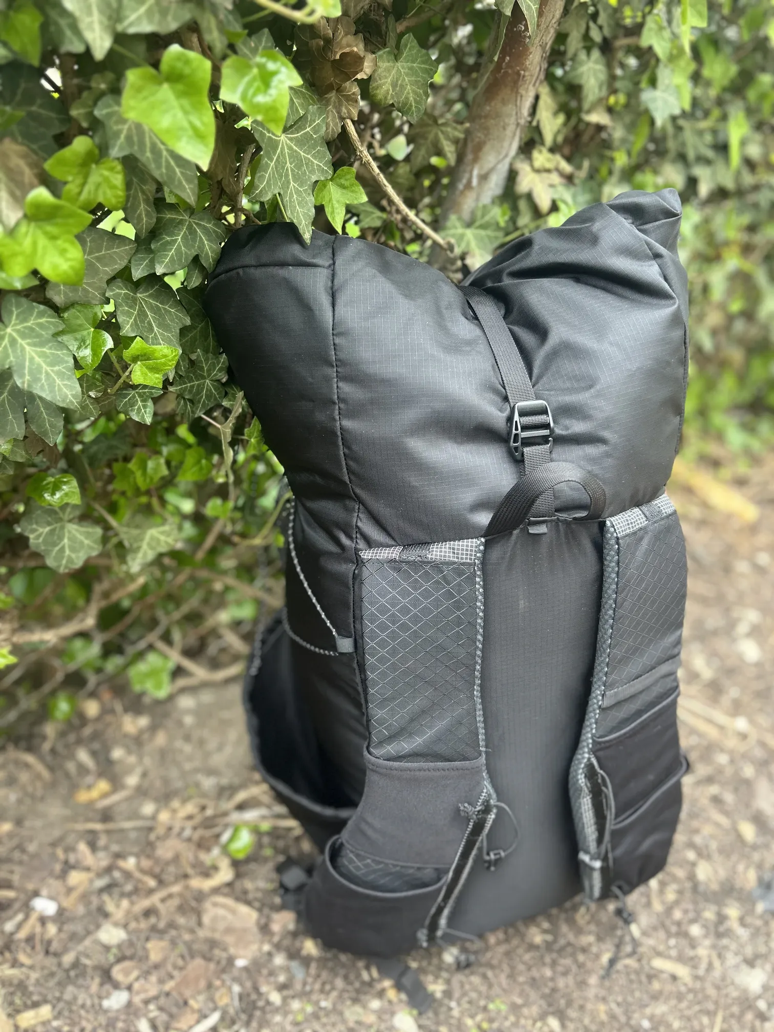 40L Frameless with Hybrid Vest